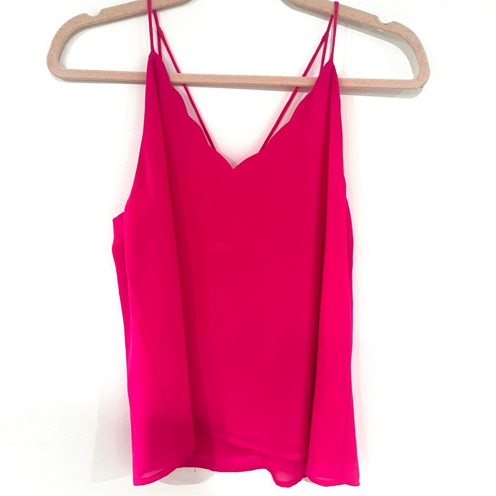 Norah Women’s Sz S Hot Pink Scallop V Neck Spaghetti Strap Tank Top